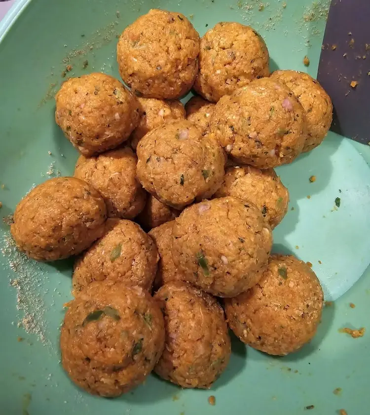 Frozen Fish Balls & Seafood Balls Frozen Fish Balls & Seafood Balls